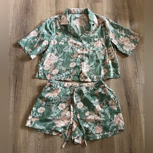 Cupcakes and Cashmere Pajama Set